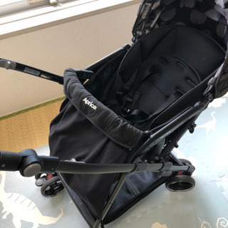 【直接手渡し】アップリカ　ベビーカー　オプティアの画像