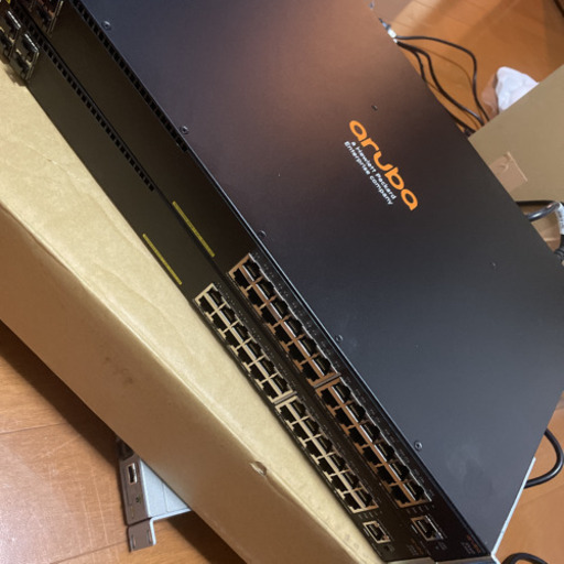 美品！aruba 2540 jl356a アクセススイッチ