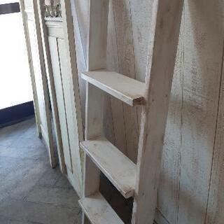 【⚠️ご予約品】フレンチアンティークな白いラダー　ハシゴ　カフェインテリアにもの画像