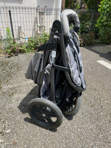 hauck☆ベビーカー☆新生児〜5歳☆25kgまで！