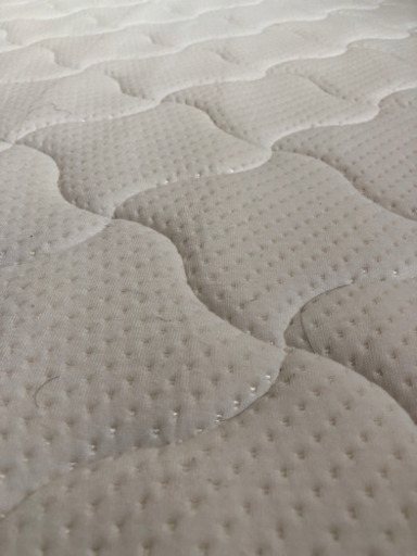 ダブルベッド用マットレス