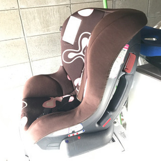 チャイルドシート中古