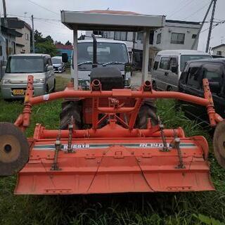 クボタトラクターの画像