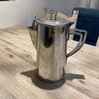 喫茶店の水ポット？