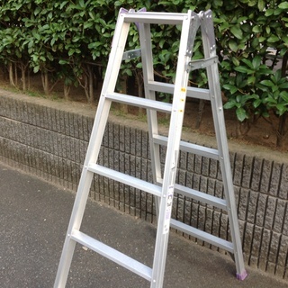 〓 ハシゴにもなる脚立 〓