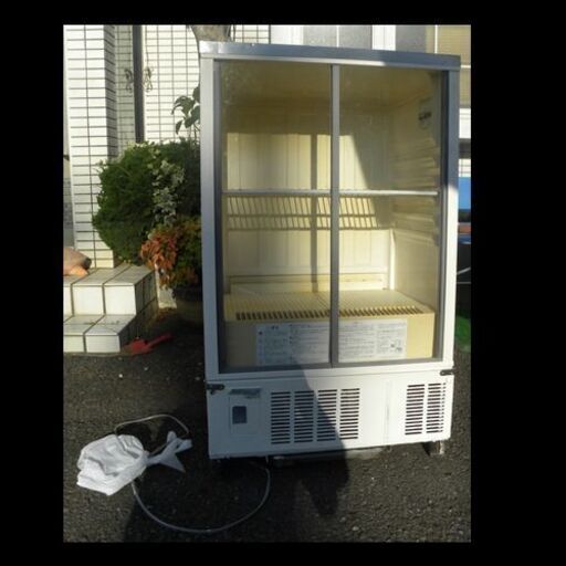 閉店整理業務用冷蔵ショーケース 身分認証ができず返事ができない状態のため一旦受付中止させて下さい