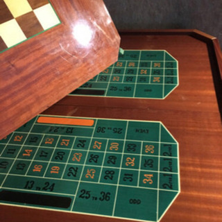 カジノルーレット一体型　ダイニングテーブルの画像