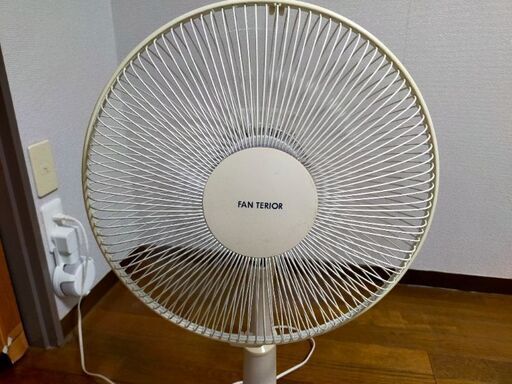 【完動品・改札内手渡しOK】扇風機 リビング扇 ホワイト YUASA YT33E7W