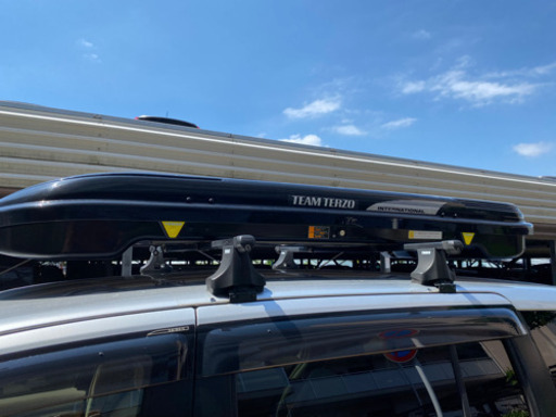 ルーフボックス　TEAM TERZO ベースキャリアTHULF THKIT1352