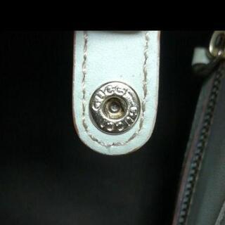 【GUCCI】オフホワイト＊ショルダーバッグの画像