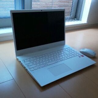 新品ノートパソコン