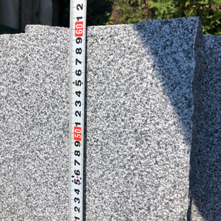 板石　御影石在庫１０枚以上グレー　ビシャン　30✖️60✖️6センチ
