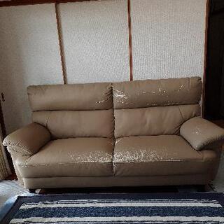 【価格交渉OK】3人掛けソファ