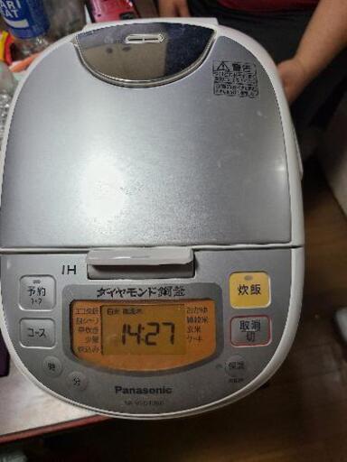 【引っ越しのため急募‼️】Panasonic　炊飯器