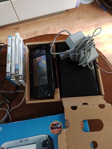 Wii u(ソフト4本付)