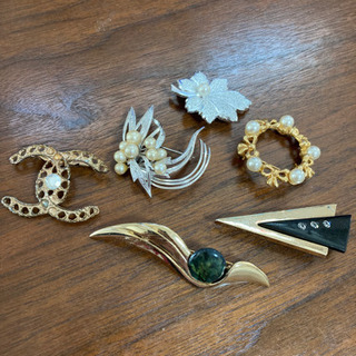 ブローチ2