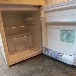 2018年製でもレトロな見た目の冷蔵庫の画像