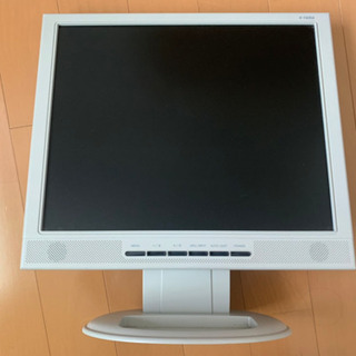 e-yama製17インチ液晶ディスプレイ