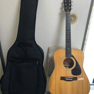 ヤマハギターとギターケース　¥5000 値段交渉有りです