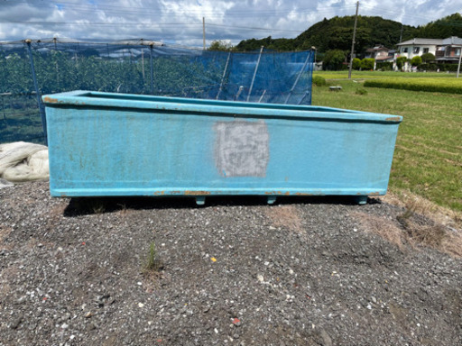 FRPダンベ　水槽