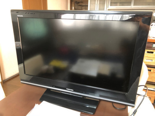 TOSHIBA REGZA 32型