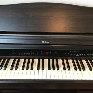 9月半ばで処分予定　Roland ローランド　電子ピアノ　HP-550Gの画像