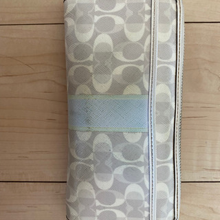 近々処分します‼︎  coachの長財布👛値下げ交渉可能❗️の画像