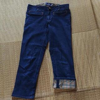 バーバリーブルーレーベル　パンツ色々の画像