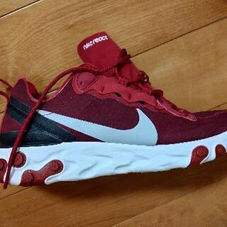 NIKE の画像