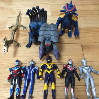 ウルトラマン、怪獣ソフビ