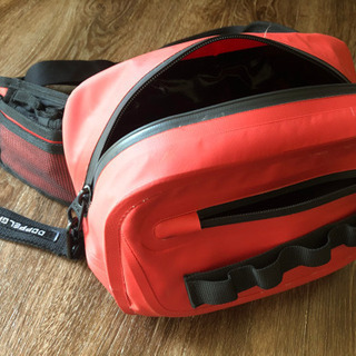 ドッペルギャンガー　防水　ウエストバッグ　5L  赤の画像