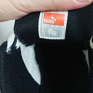 フットサル用PUMA子供用サッカーシューズ23cmの画像