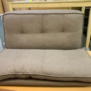 【リサイクルサービス八光　田上店　】ローソファ　2人掛け　ニトリ...