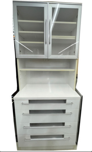 GM609★家具20％OFFSALE★【近隣配達可能】MKマエダ　キッチンボード　食器棚　白　幅80.5×奥46×高193㎝　白　ホワイト　コンセント2口付　リサイクルショップ　ケイラック朝霞田島店　ケイラック　埼玉県　朝霞市　田島　和光市　志木市　新座市　富士見市　ふじみ野市　三芳町　戸田市　蕨市　さいたま市(岩槻以外)　川越市　所沢市　上尾市　東京都　板橋区　練馬区　清瀬市