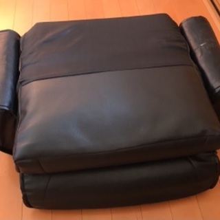 座椅子 2つ 無料でお譲りしますの画像