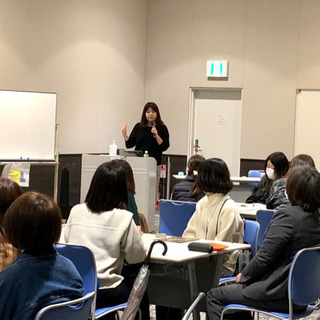 スマホの相談員！　即日資格習得可能！の画像