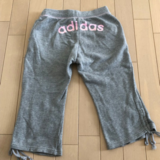 adidasハーフパンツ