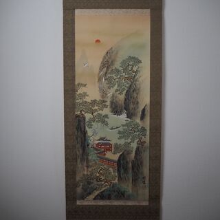 ちょっと中国っぽいきれいな色あいの掛け軸の画像