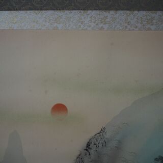 ちょっと中国っぽいきれいな色あいの掛け軸の画像
