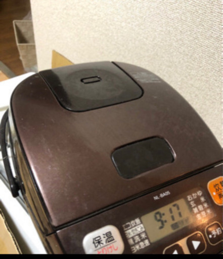 炊飯器　3合