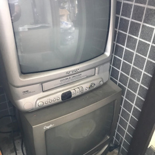 ブラウン管お好きな数お持ち帰り下さい