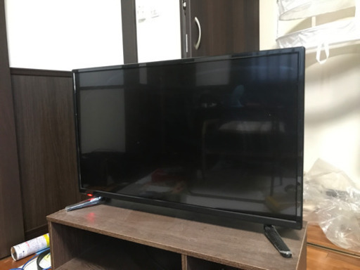 テレビを売ります。