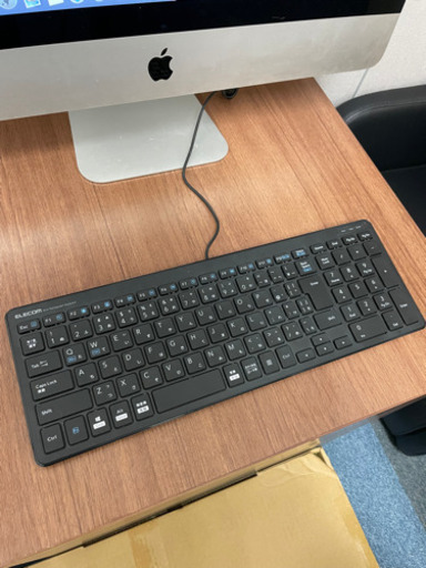 iMac 21.5インチ 2013