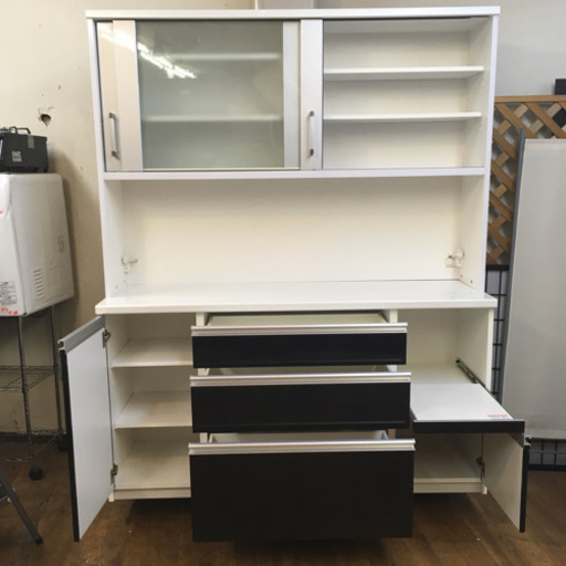 S185   泉洋化工業　 キッチンボード、食器棚、幅160cm