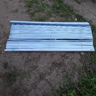 シャッターブラインド