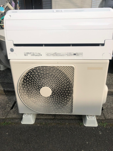 ★東芝エアコン 2019年製 14畳用 100V 空気清浄 お掃除機能★