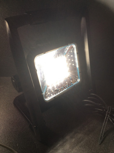 【売れました】マキタ LED ライト ML805