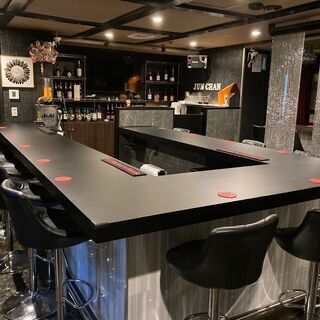 K-pop Insta Bar スタッフの募集中　新宿　！！の画像