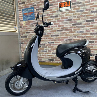 【ほぼ新車超低走行極上美車絶好調♪】 NOTTE V2 ジーム ノッテ  【動画有】高性能 セキュリティー装備  検）電動バイク EVスクーター の画像