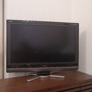 SHARP32型液晶テレビ　2010年製